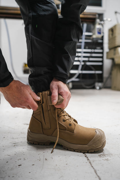 Apache Outback Side-Zipped Safety Boot